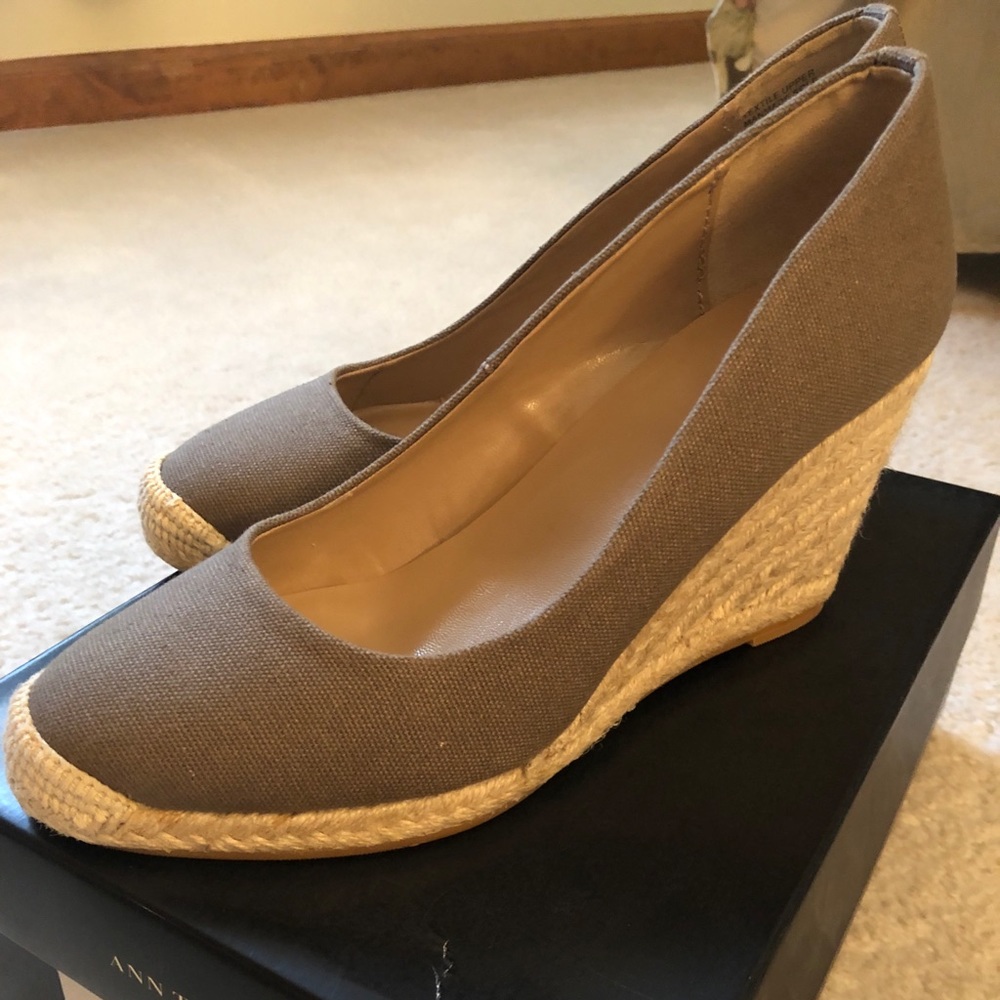 Ann Taylor canvas espadrille wedge